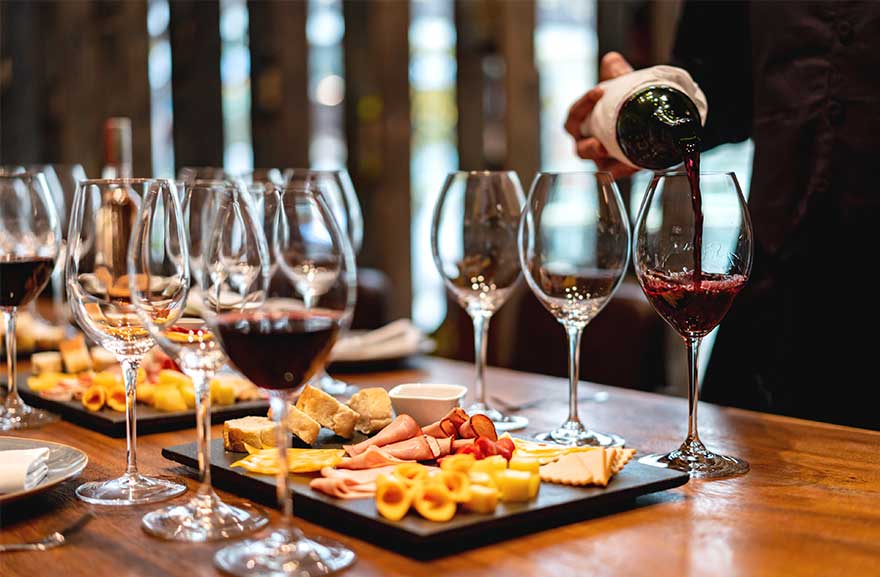 Les Dix Vins